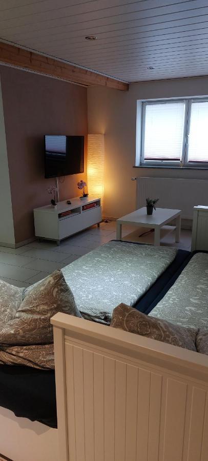 Ferienwohnung/Monteurzimmer Auf Dem Bauernhof Mörlenbach Exteriér fotografie